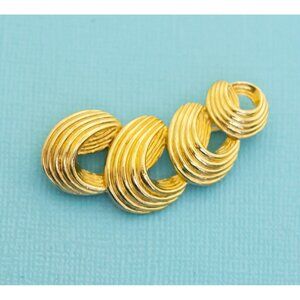 Vintage Twirl Gold Tone Spiral Brooch by Avon - E32